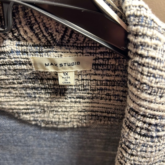 Max Studio Jacket - Picture 2 of 12
